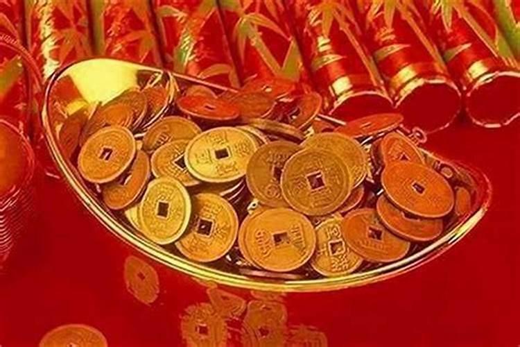 农村柴火房和杂物房建在什么位置