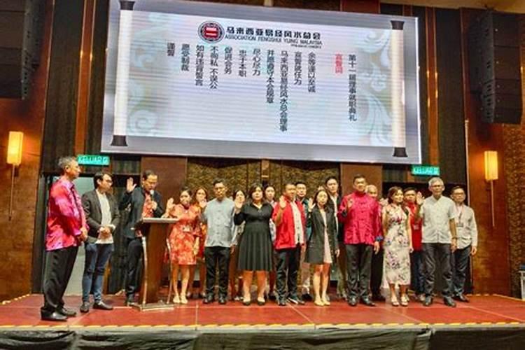 上海中心大厦风水师是谁