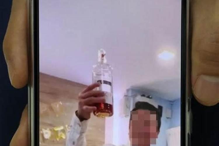 我觉得自己有通灵预知的本领,我想当阴阳师风水师占卜师观相师这类职业...
