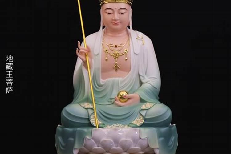 风水学中有潜龙饮水穴,还有什么穴或地形？请把名称列出来