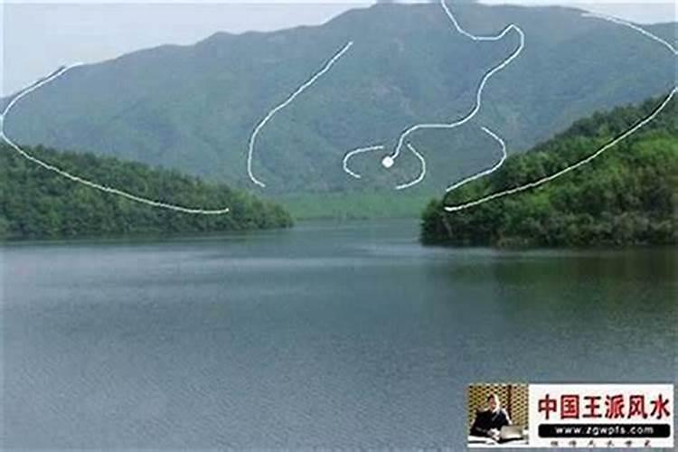 老板办公桌摆放风水正确图