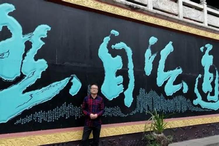起名选用金土的数理和汉字五行为首选,请高手给取几个名字,女孩!百度知...