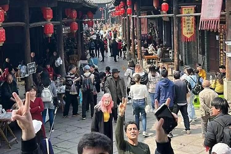 抖音严禁算命为啥蘑菇街却可以