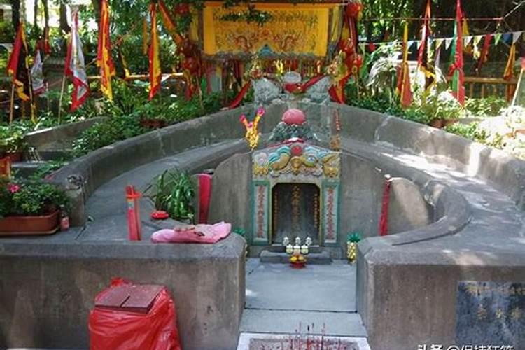 风水中如何使用罗盘确定住宅坐向、山向？