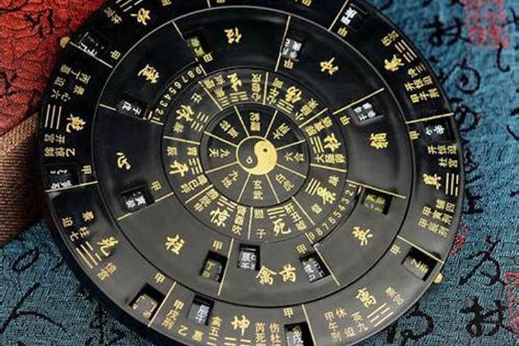 不懂风水的人从网上买了一个罗盘晚上在家看了方位会有什么影响？