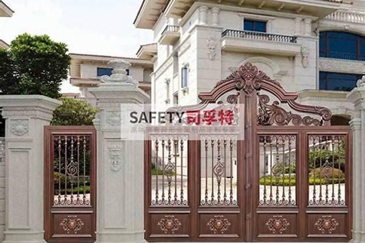 解析别墅大门的风水,方位选择喜用方向