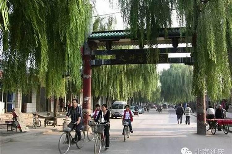 火神庙建在住宅的西面好不好？