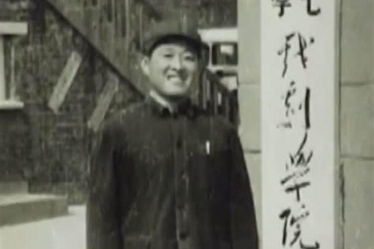 封神大战中四圣联手轻松打败通天教主,那么是否也能打败鸿钧老祖百度...