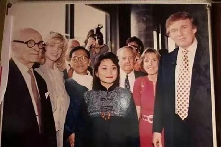 凭借“暴脾气”迅速出圈狂扇员工引众怒,帝师身价上亿身份成谜,你怎么看...