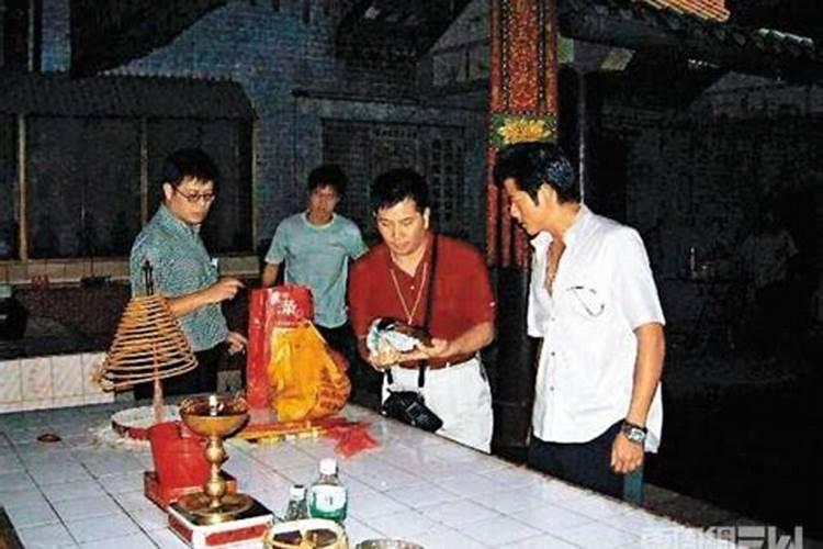 探秘神农架,发现恩施真好玩!
