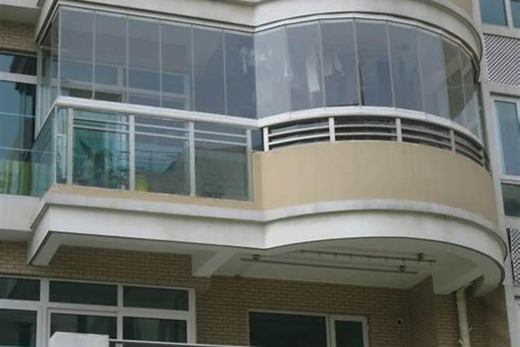 从风水角度上农村自建二层半别墅外观窗不能用半圆孤形吗？