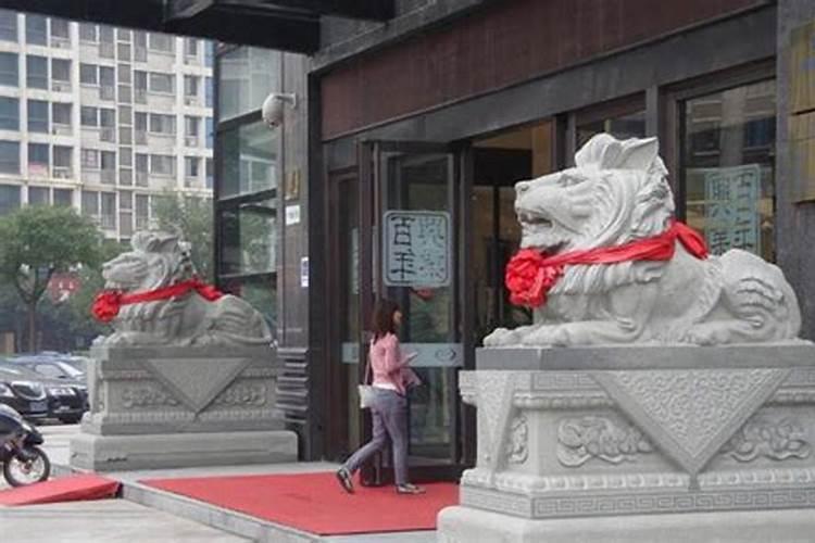 玉雕狮子摆放一个好不好
