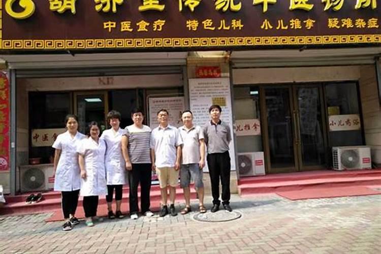 张国荣为什么自杀了？