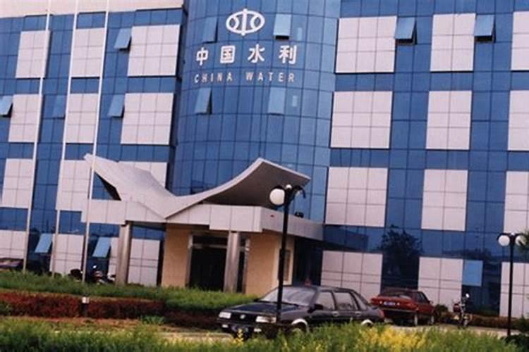 为什么有钱人都住一楼 一楼装修风水讲究？