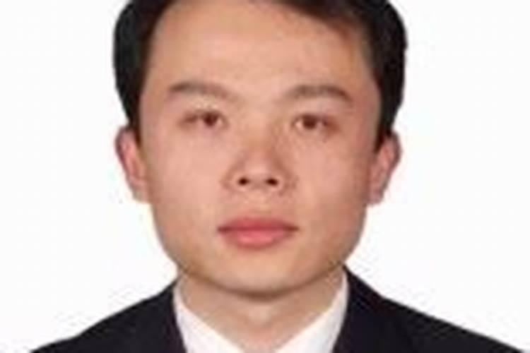 给孩子起名。 起的好的可以追加400财富。