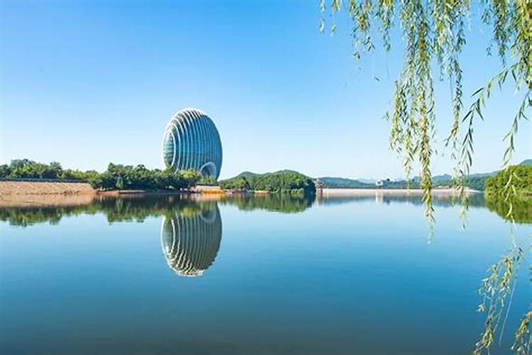 北京哪儿有风水比较好的墓地,大概多少钱？