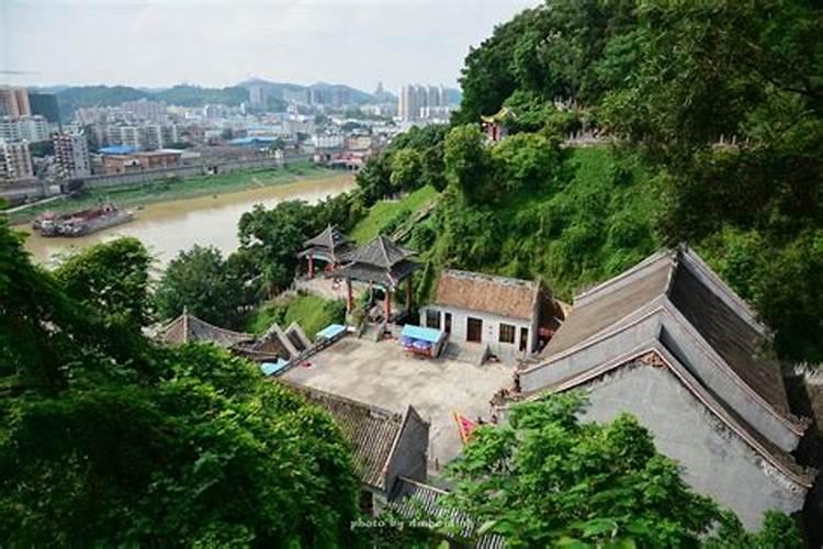 四间房怎么盖合理？