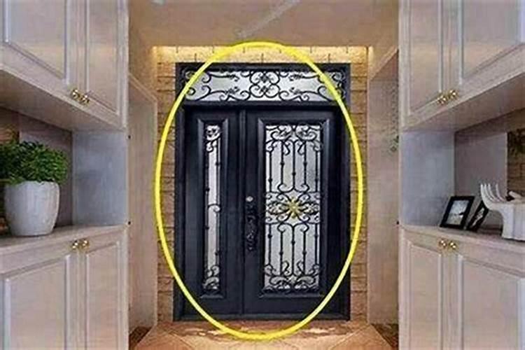 为什么现在大门都往外开大门常开还是常关好风水