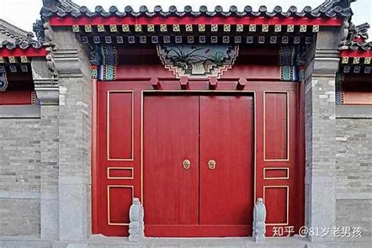 家里大门开门见什么最吉利,开门不能见什么？