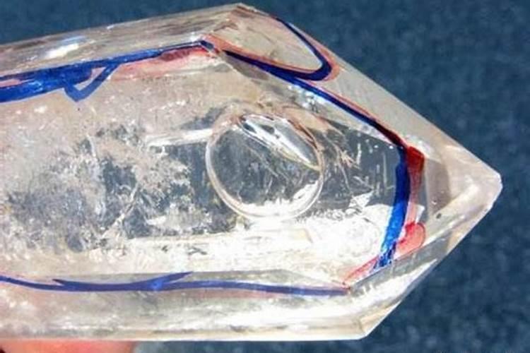 人造水晶球是什么材料？