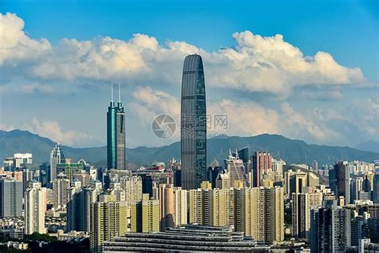 入户门厅挂什么画好？