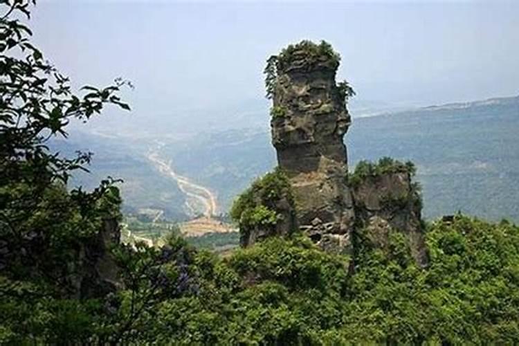 陈益峰:石柱已发现秦良玉七个疑冢,风水来看三教寺回龙山为正穴百度...