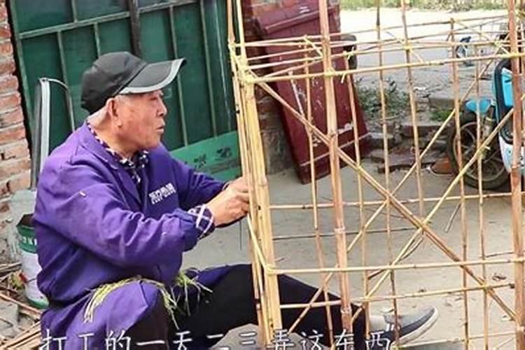 人家买烧香纸,老板不小心送到我家前坪,请问对我家利吗？