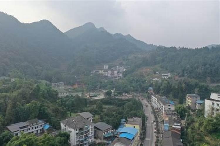 重庆原茂怀宏易堂的风水师做生基的水平如何？