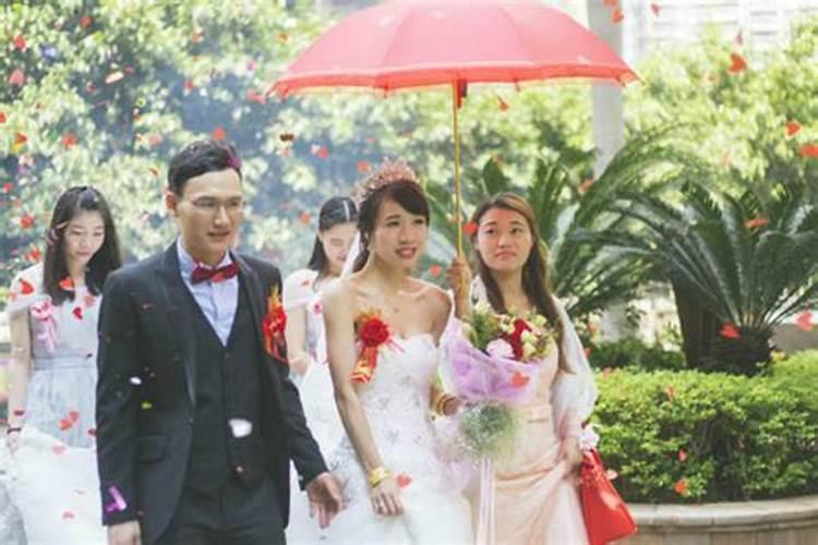 结婚当天早上下雨风水好吗结婚当天早上下雨吉利吗