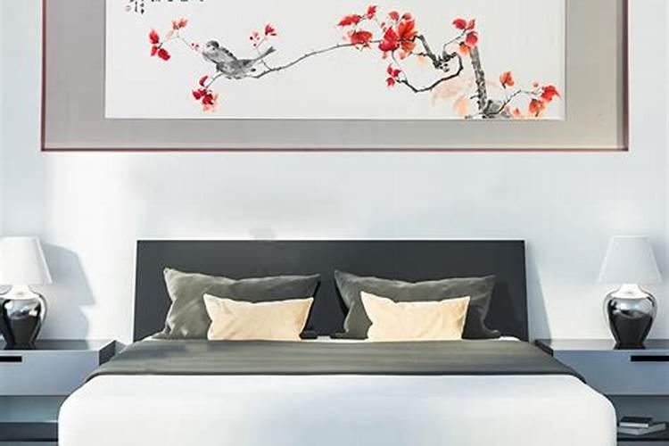 请教风水大师,我想在床头画个竹林的壁画,好不好？