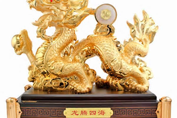 餐厅正对入户门挂什么装饰画合适