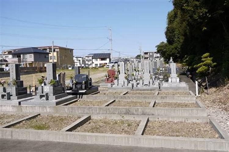 坟墓的形制 土堆坟是什么