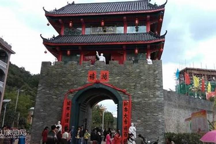 农村选择墓地什么位置最吉利什么样的墓地风水最好