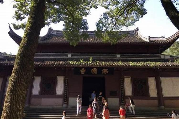 佛教寺庙的建筑布局