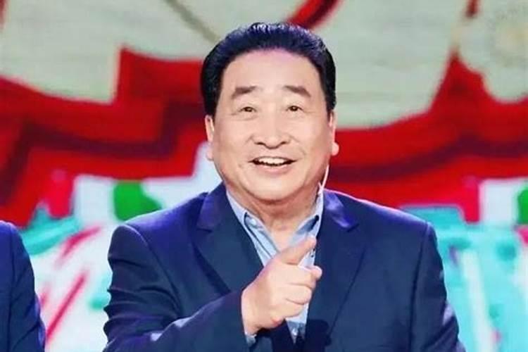 曲协相声包揽央视春晚相声节目,你更喜欢曲协的节目还是以前德云社的节 ...