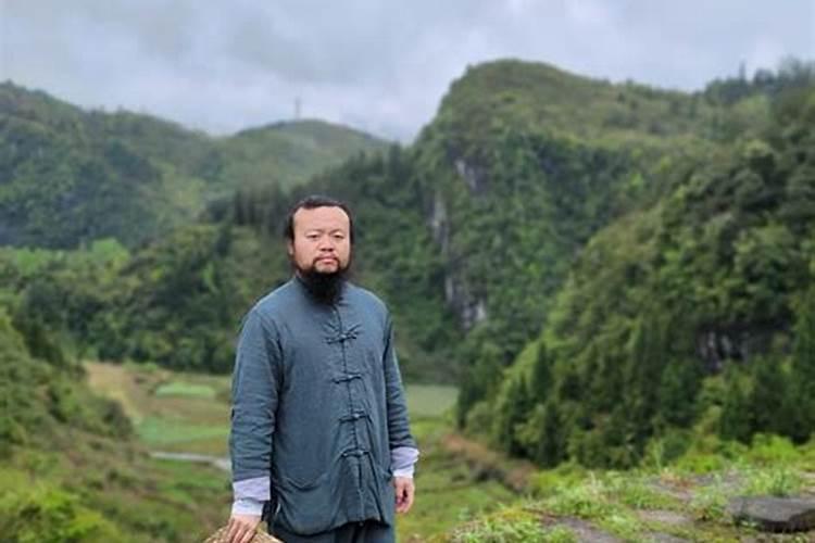 网红风水大师无量子,虽然名声在外,却隐居种地只为研究学问