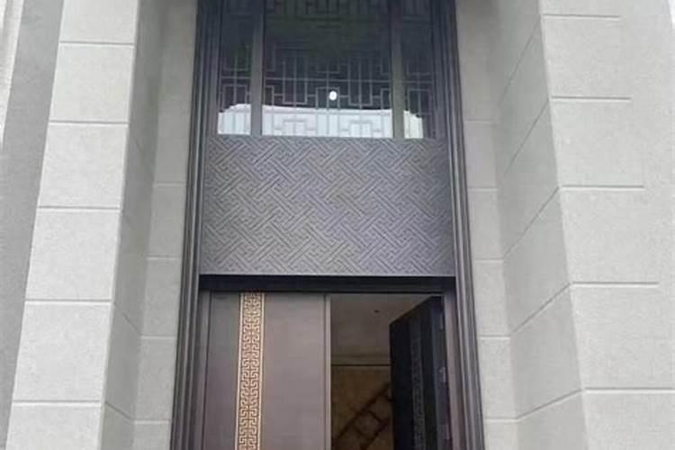 进户门什么颜色风水好 进户门最吉利的颜色与五行关系
