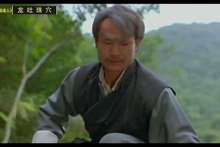 林正英拍“鬼片”立下四条规矩,圈内人至今遵循,是迷信吗？