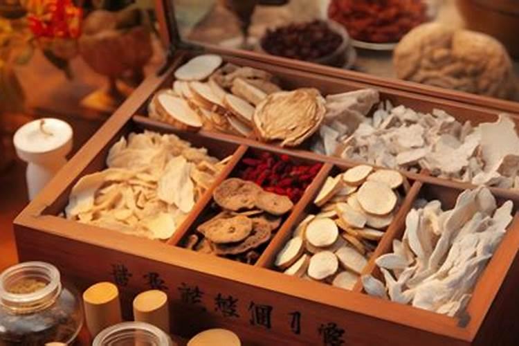 烈士陵园附近的房子是不是不好？