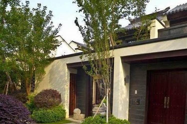 住宅风水里 知道一座房子的坐向 怎么画九宫格