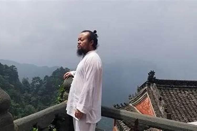 什么叫朝拜？朝拜的由来？？