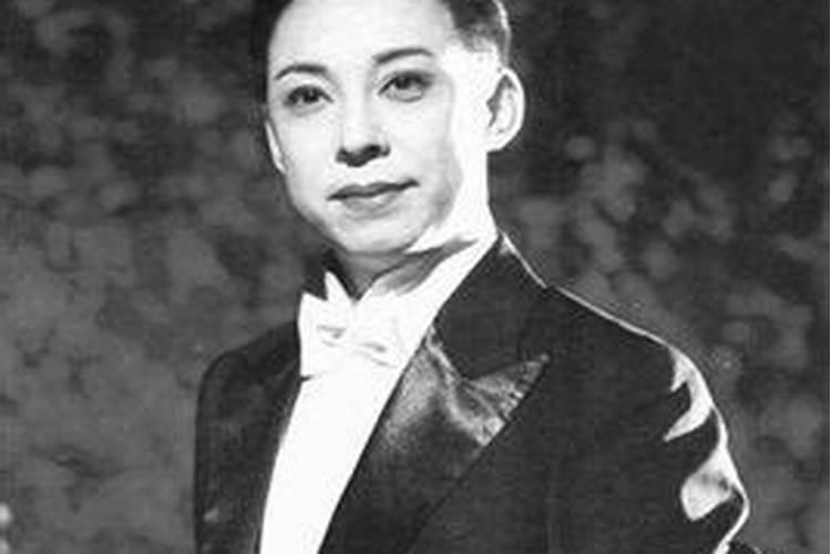 相定乾坤:吃相坐相会影响人一生的运势!