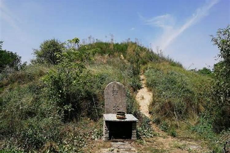 历史中,姜子牙的墓葬为什么千年无人敢盗呢？到底什么原因呢？