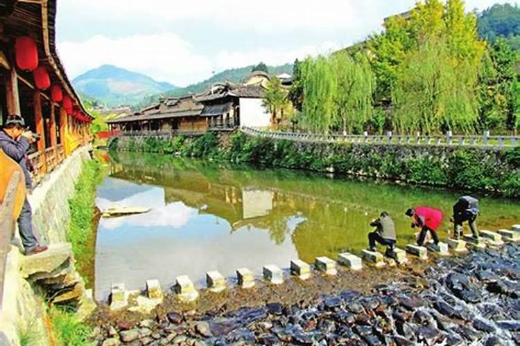 赌王“何鸿燊”墓地风水