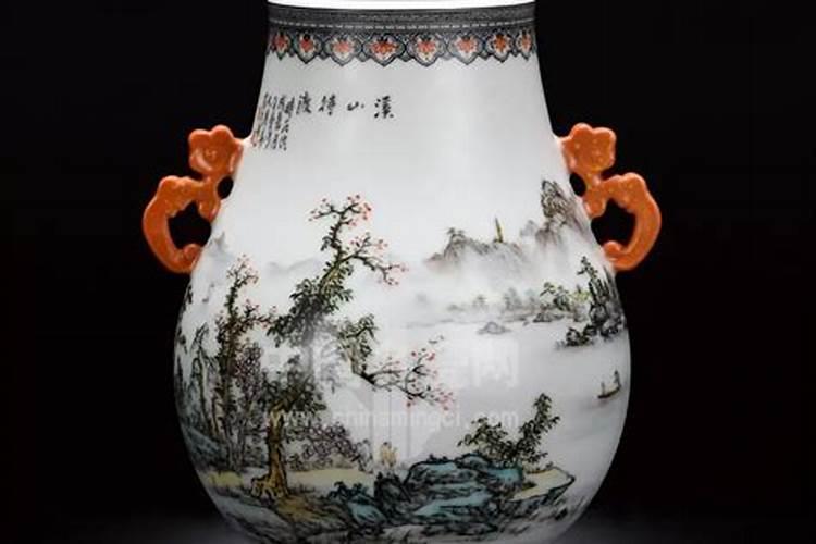 空的鸟笼放在家里阳台,风水角度看有问题吗
