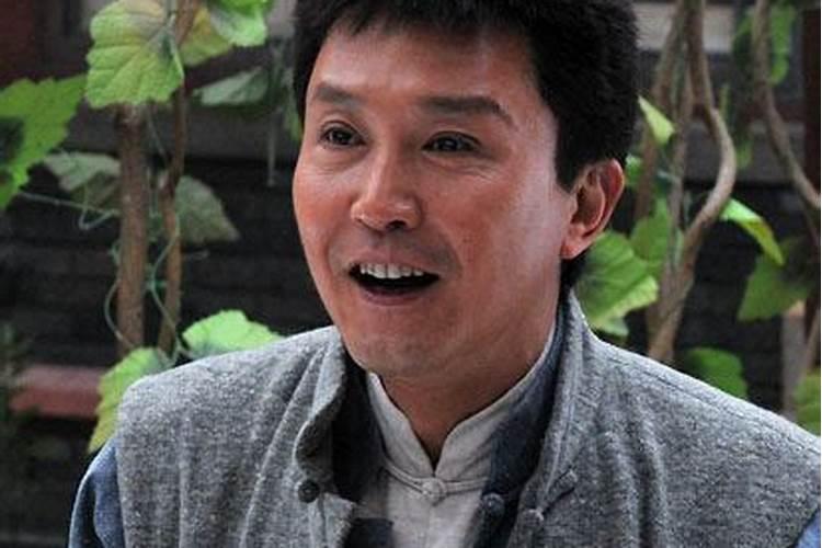 满堂请风水先生看宅子是什么电视剧？