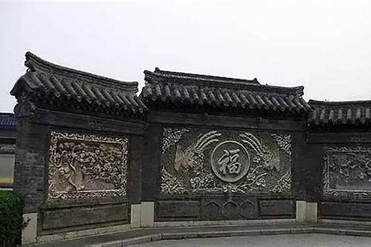 农村院墙和大门注意什么风水么需要忌讳的？