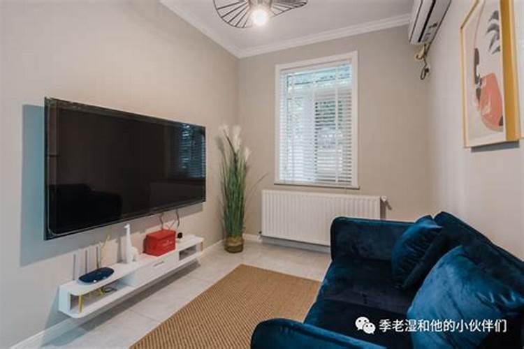 进门就是办公桌好不好