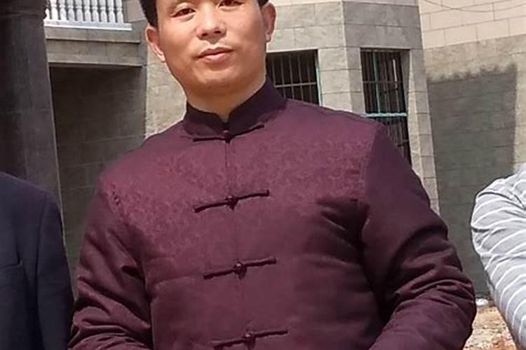 父母未过世,就先修的墓合法吗？