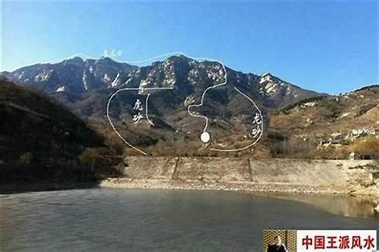 袁世凯一生十分迷信,为何还会扒了自己的祖坟呢？